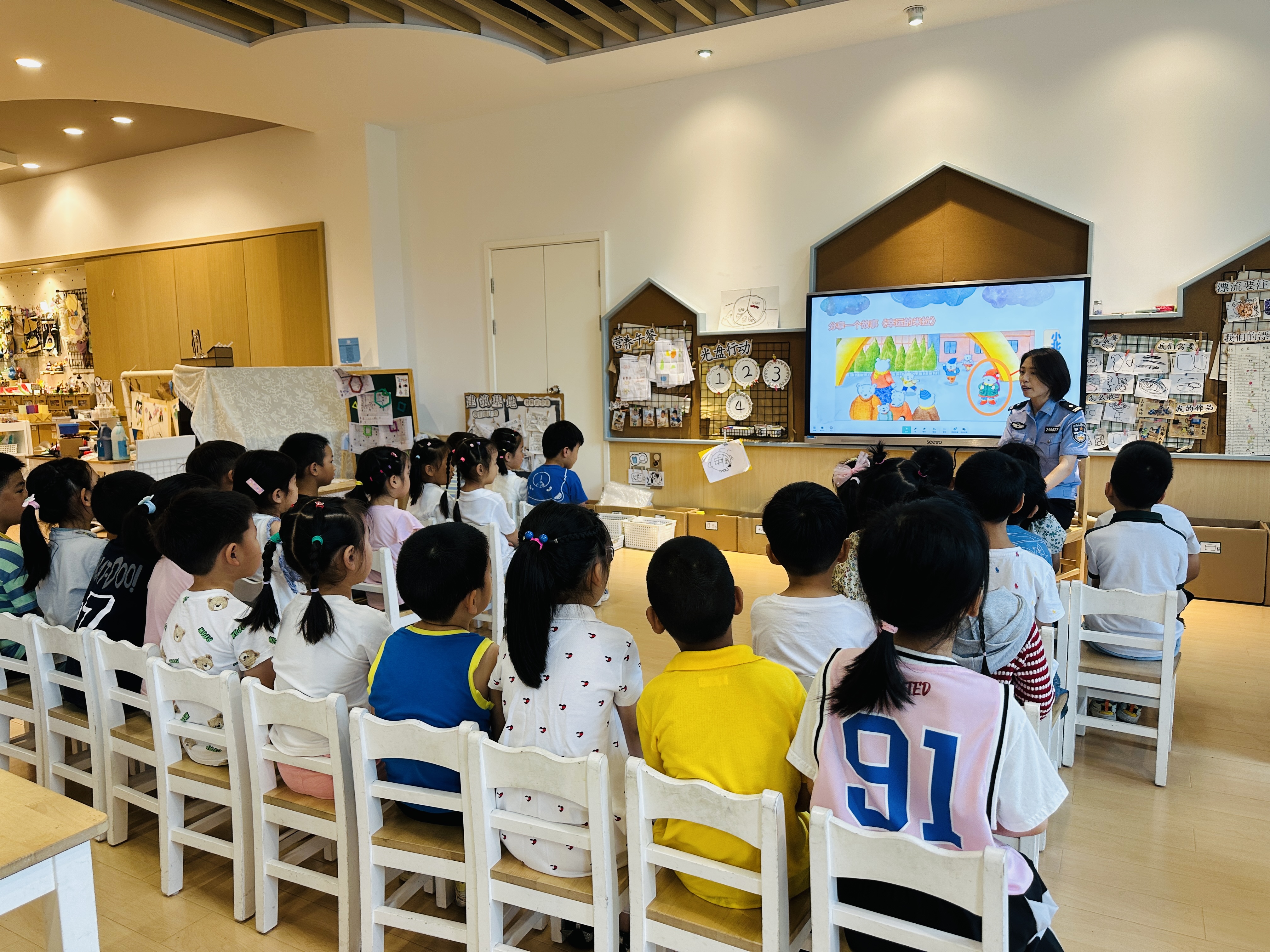 2f42281addf846ce80a18e9977bf8882.jpg 2f42281addf846ce80a18e9977bf8882.jpg