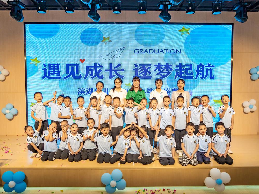 eedca7059c894e2c9e94f424bd1de071.jpg eedca7059c894e2c9e94f424bd1de071.jpg