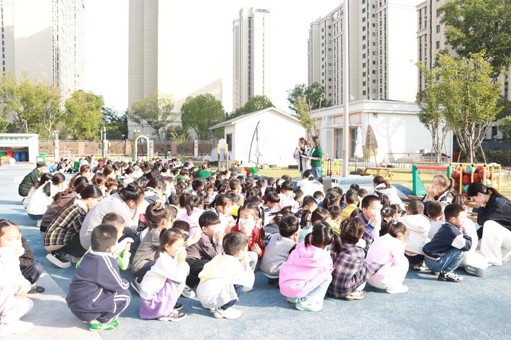 3975ee13a4604081a9423cfe93311b27.jpg 3975ee13a4604081a9423cfe93311b27.jpg